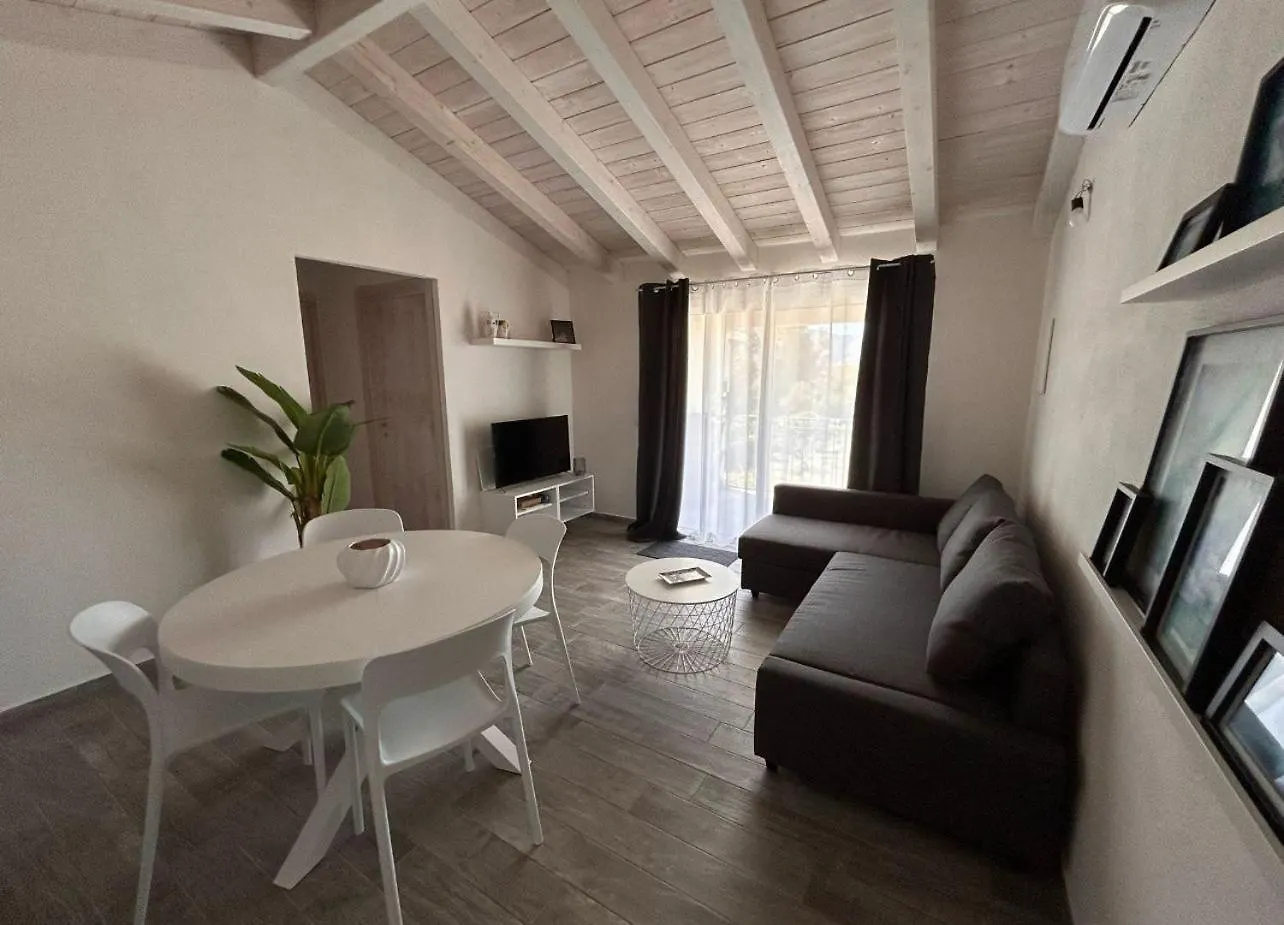 Entos La Caletta Apartment Italy