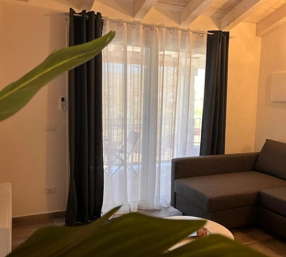Entos La Caletta Apartment